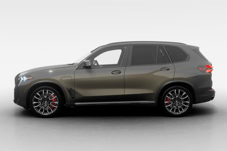 2026 BMW X5 - Image 10