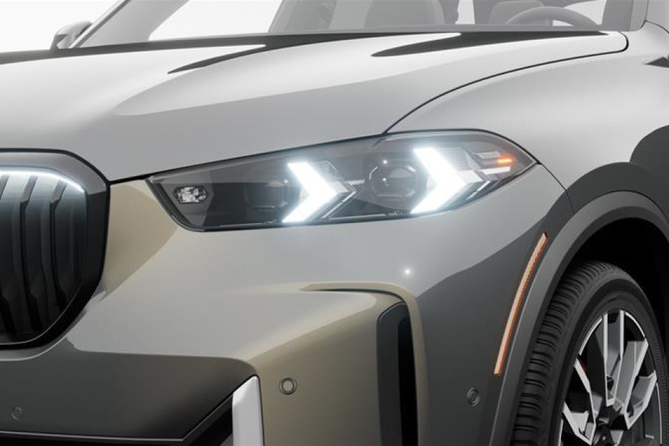 2026 BMW X5 - Image 12