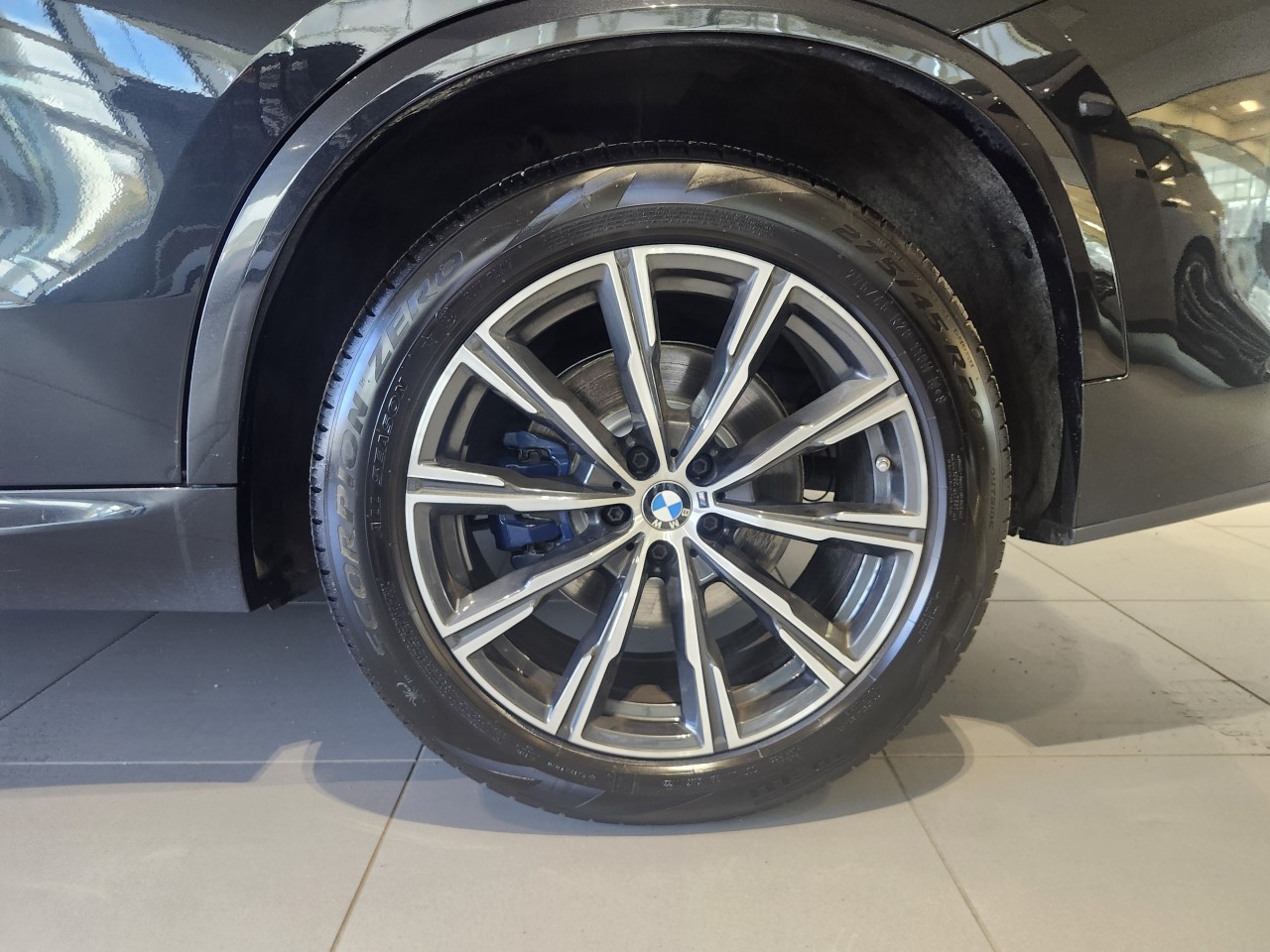 2022 BMW X5 - Image 4
