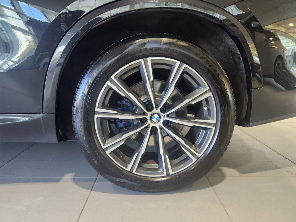 2022 BMW X5 - Image 4