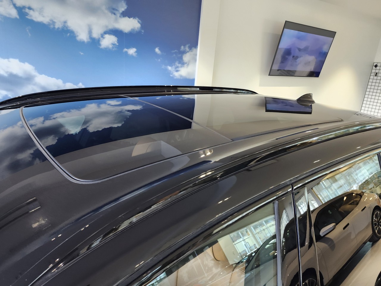 2022 BMW X5 - Image 10