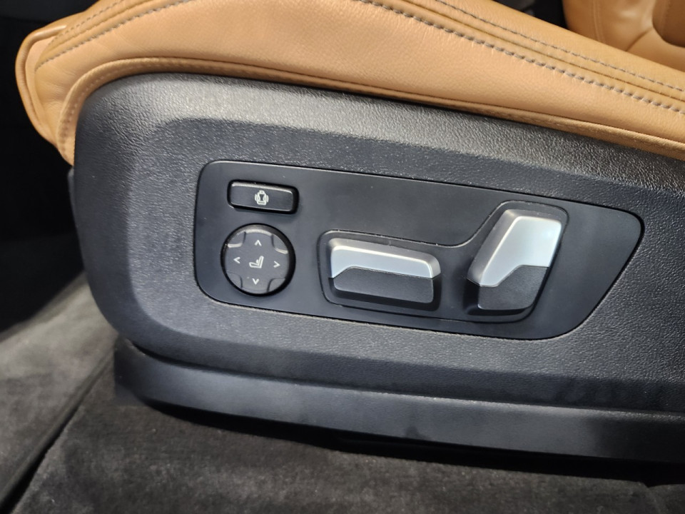 2022 BMW X5 - Image 13