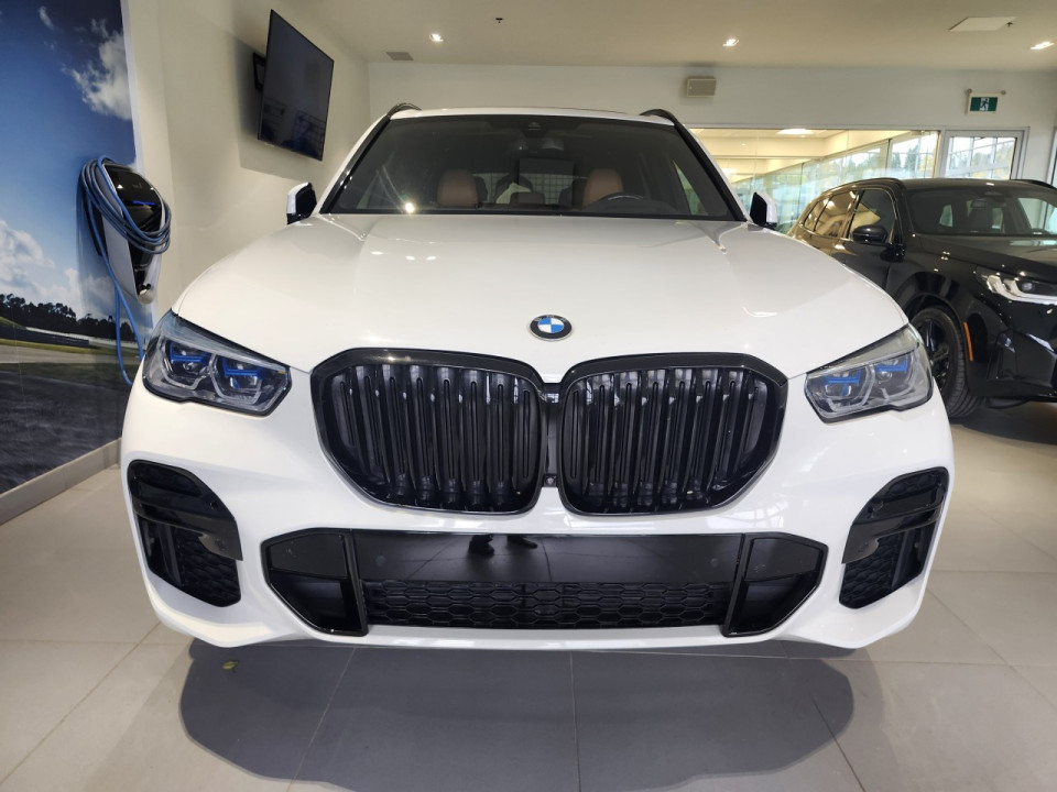 2022 BMW X5 - Image 8