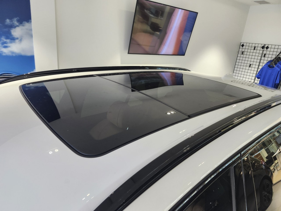 2022 BMW X5 - Image 9