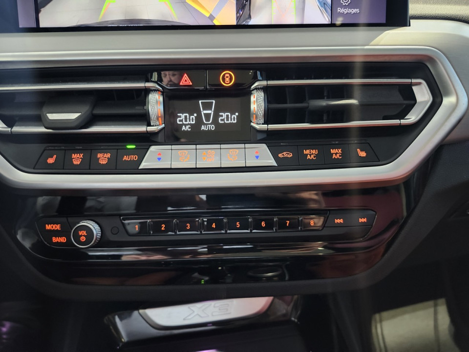 2023 BMW X3 - Image 18