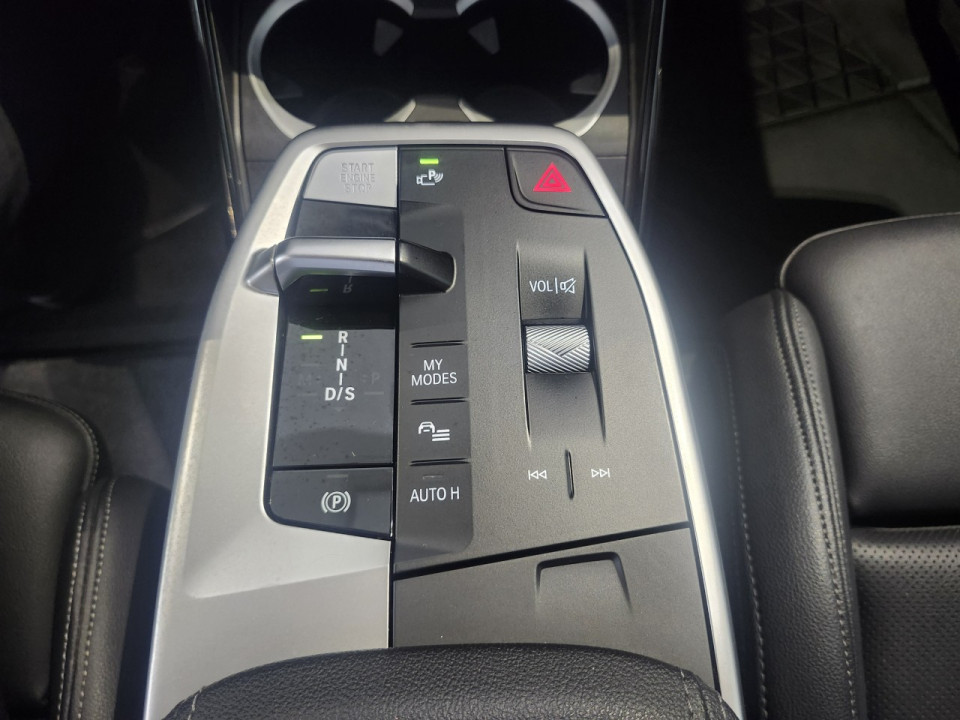 2023 BMW X1 - Image 22
