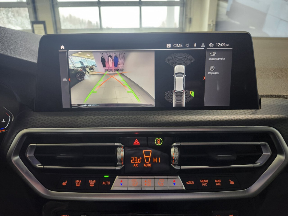 2022 BMW X3 - Image 18