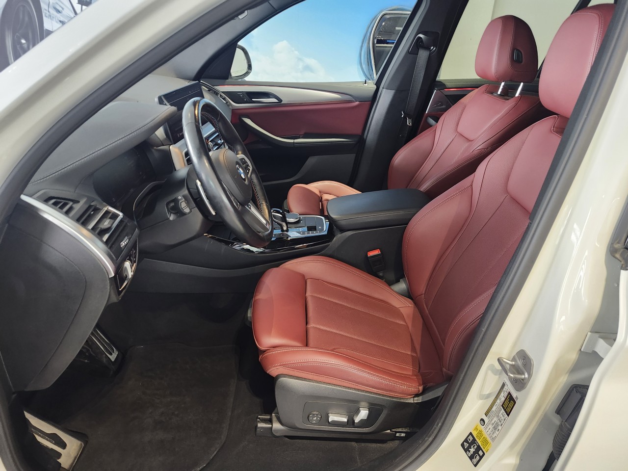 2023 BMW X3 - Image 13