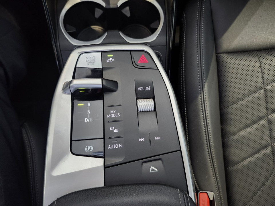 2024 BMW X1 - Image 17
