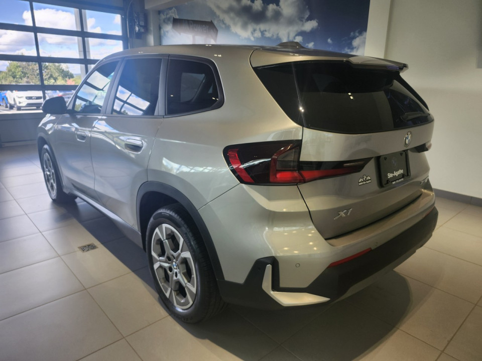 2024 BMW X1 - Image 4