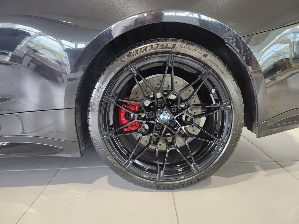 2023 BMW M4 - Image 4