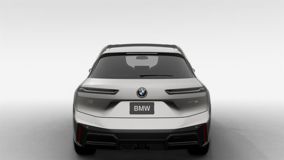 2026 BMW iX - Image 5
