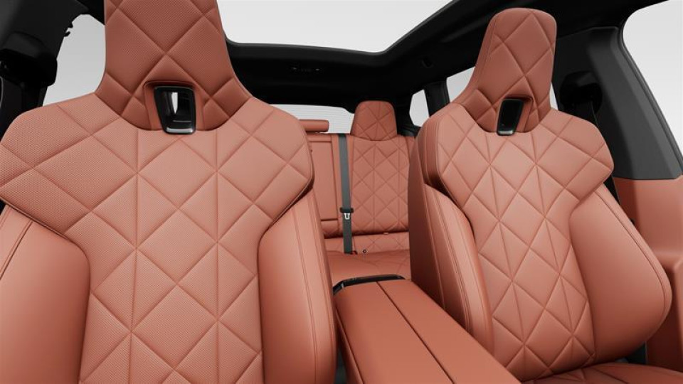2026 BMW iX - Image 14