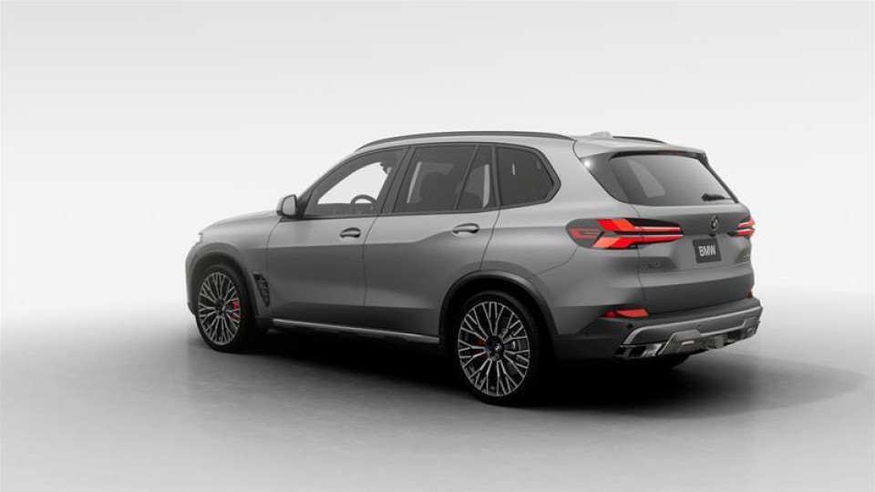 2026 BMW X5 - Image 5