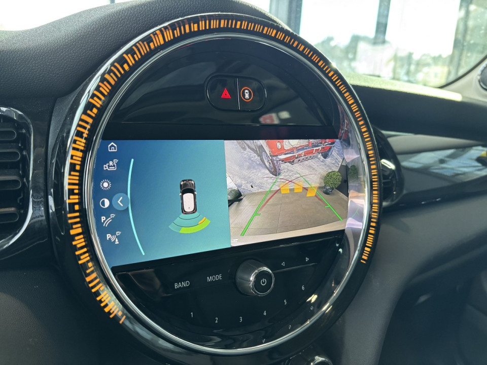 2023 MINI Cooper - Image 22
