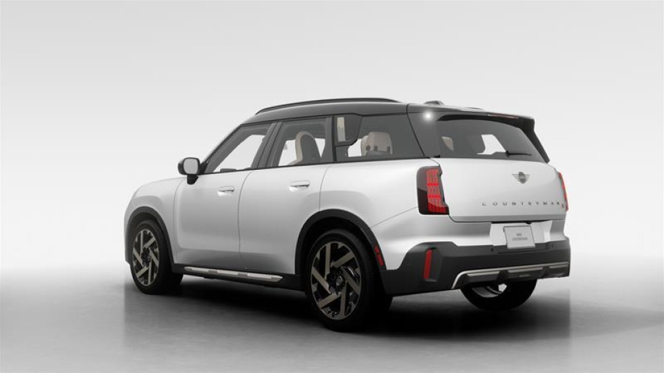 2026 MINI Countryman - Image 2
