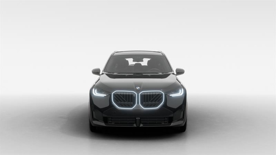 2026 BMW X3 - Image 3