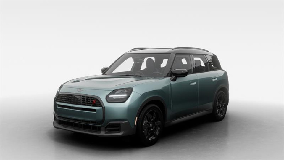 2026 MINI Countryman - Image 1
