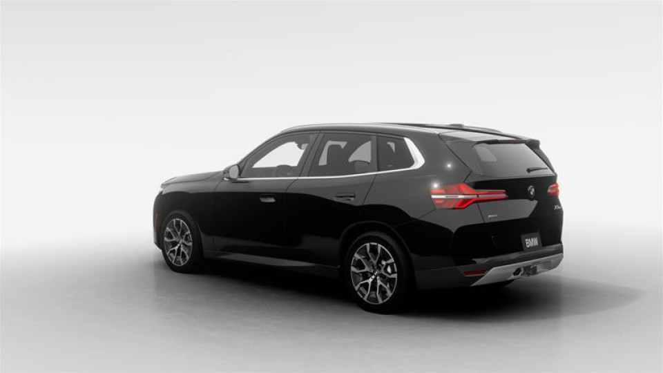 2026 BMW X3 - Image 2