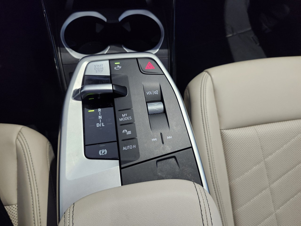2023 BMW X1 - Image 20