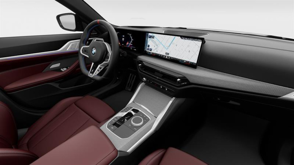 2026 BMW i4 - Image 12