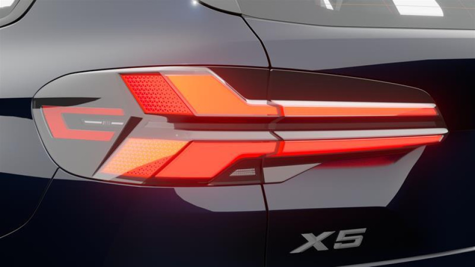 2026 BMW X5 - Image 8
