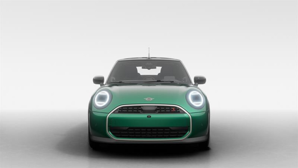 2026 MINI Cabriolet - Image 3
