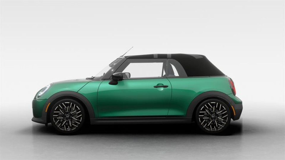 2026 MINI Cabriolet - Image 4