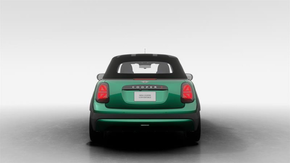 2026 MINI Cabriolet - Image 5