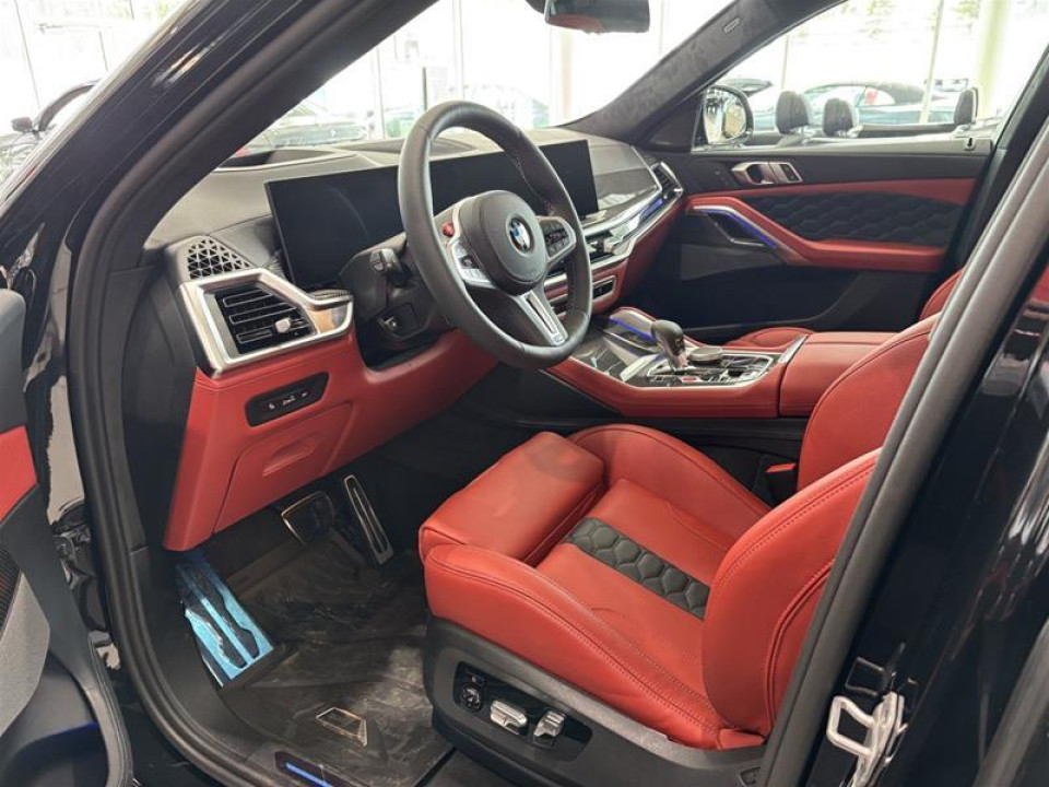 2026 BMW X6 M - Image 13
