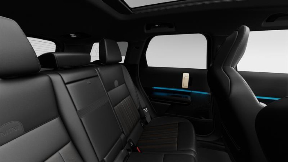 2026 MINI Countryman - Image 12