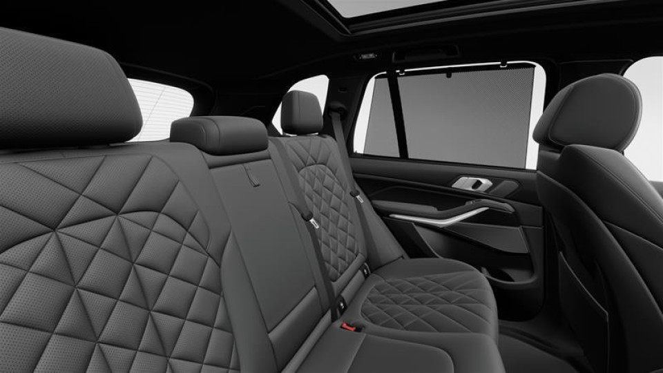 2026 BMW X5 - Image 14
