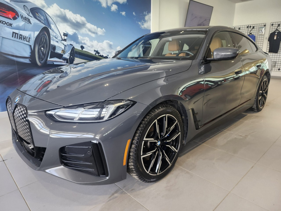 2025 BMW i4 - Image 1