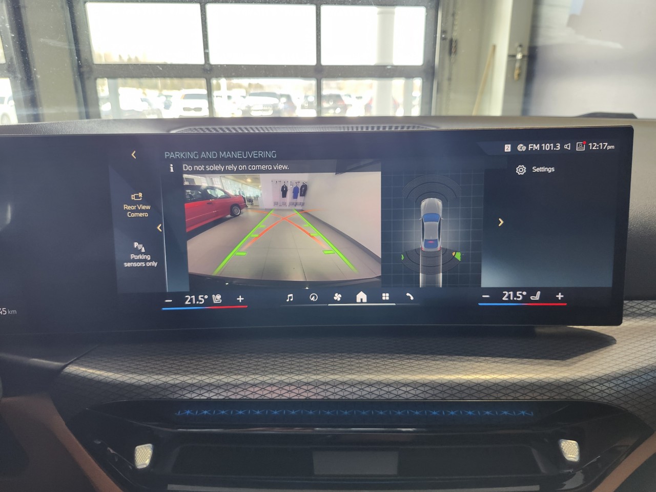 2025 BMW i4 - Image 20