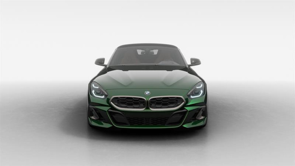 2026 BMW Z4 - Image 3