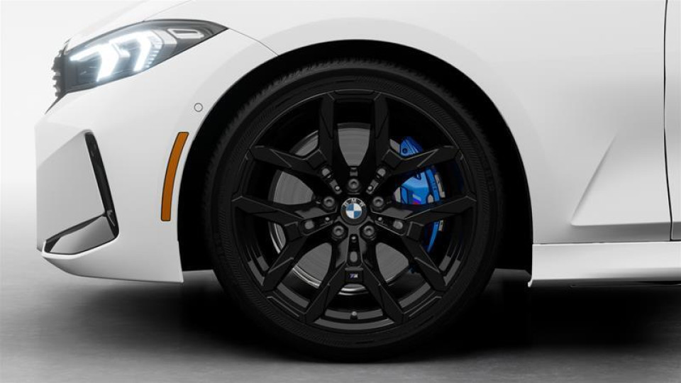 2026 BMW M340i xDrive - Image 4