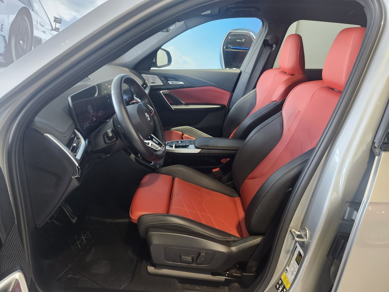 2023 BMW X1 - Image 12