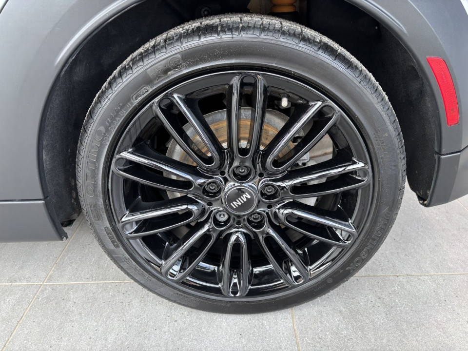 2024 MINI Cooper - Image 3