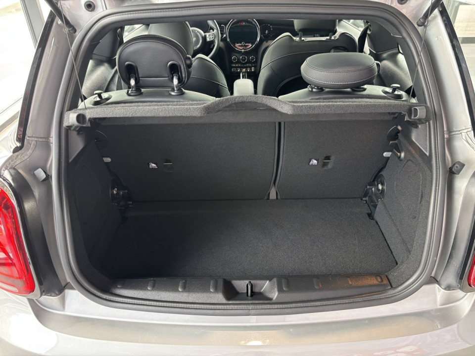 2024 MINI Cooper - Image 6