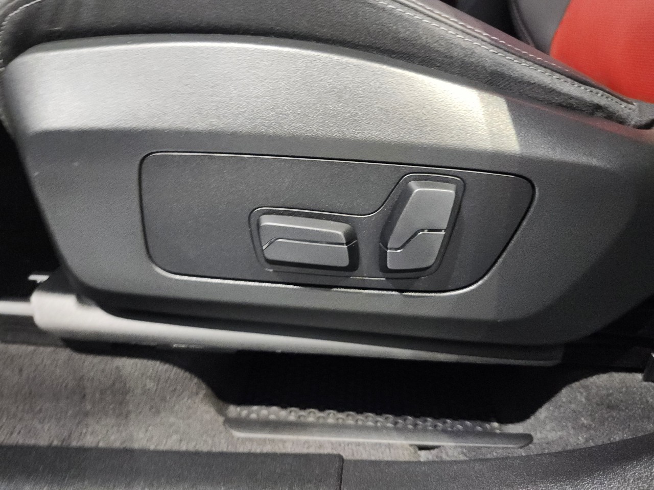 2024 BMW X1 - Image 14