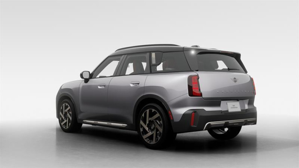 2026 MINI Countryman - Image 7