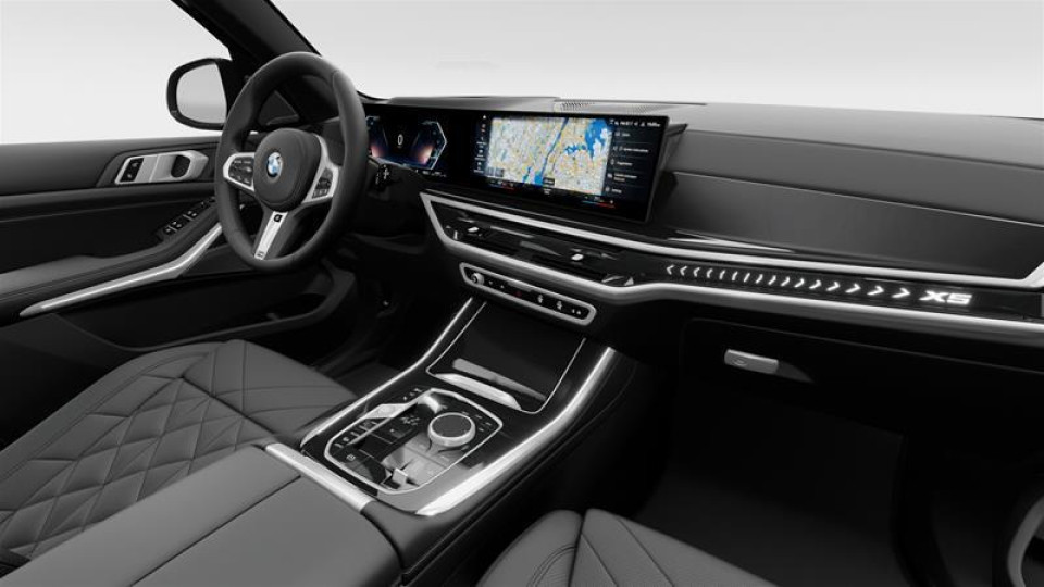 2026 BMW X5 - Image 14
