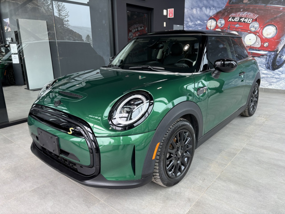 2023 MINI Cooper - Image 1