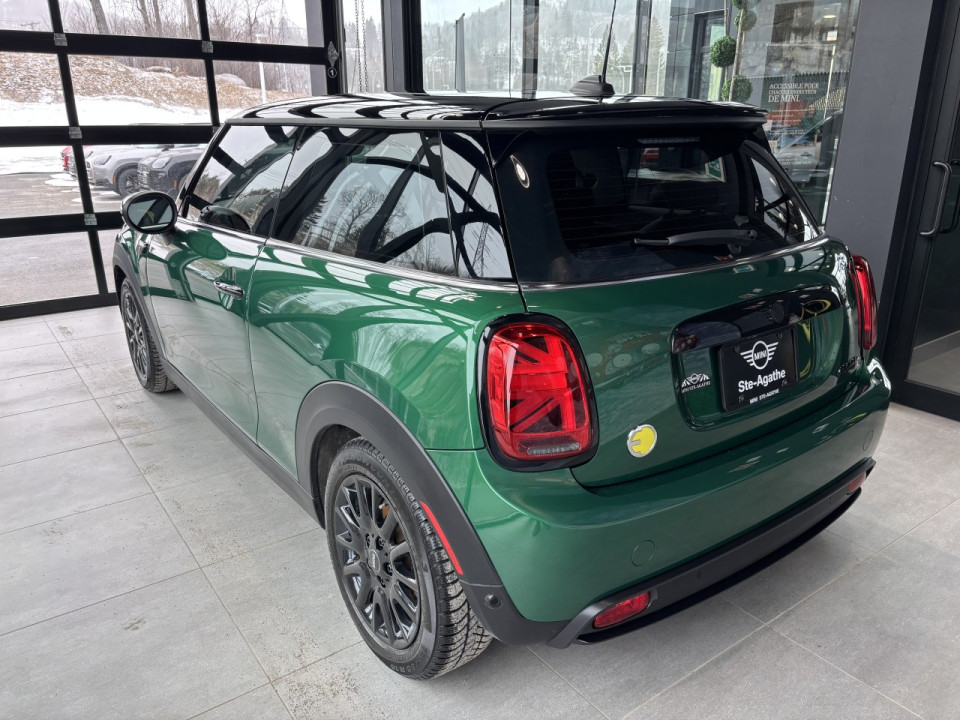 2023 MINI Cooper - Image 4