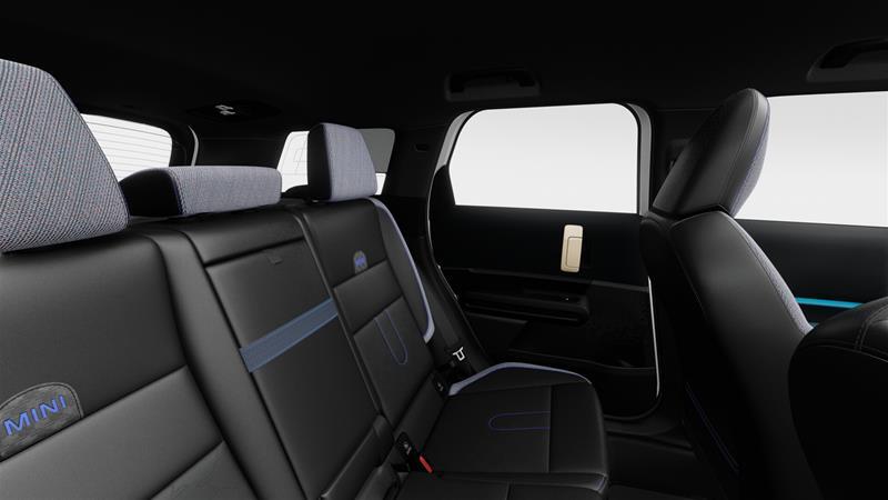 2026 MINI Countryman - Image 11