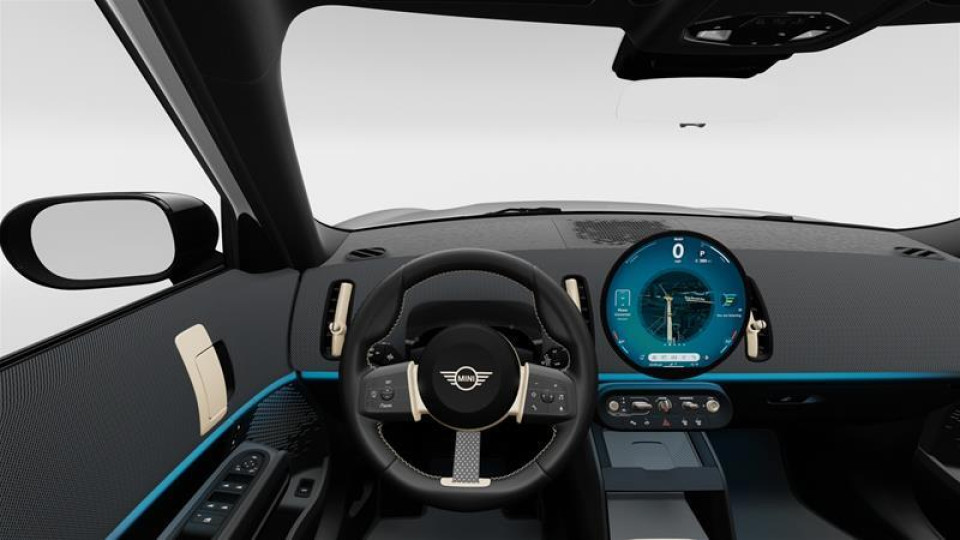 2026 MINI Countryman - Image 12