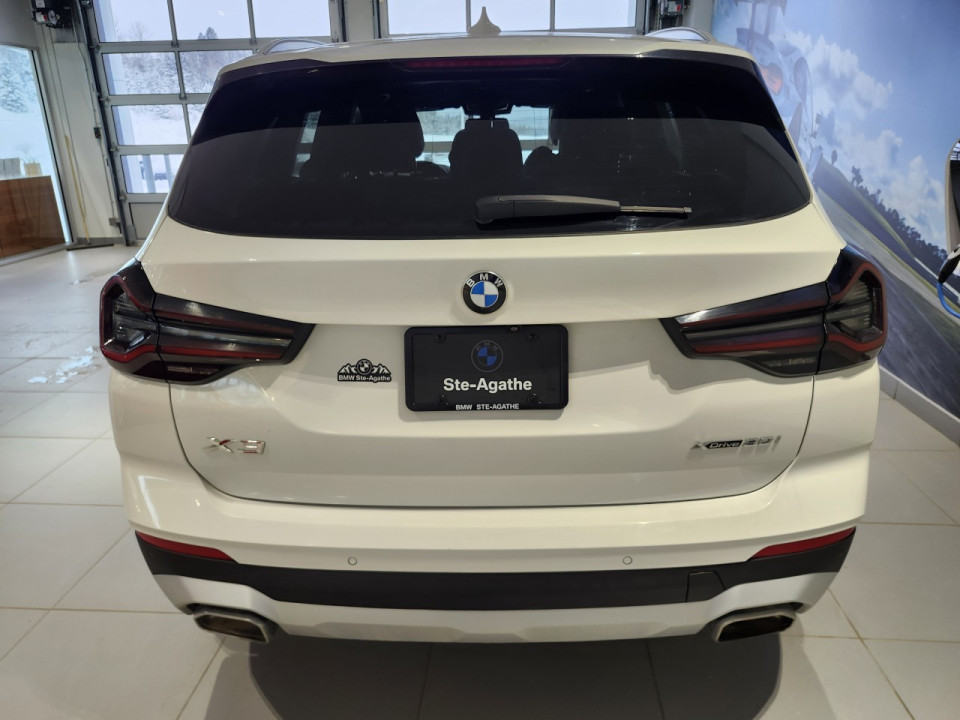 2023 BMW X3 - Image 5