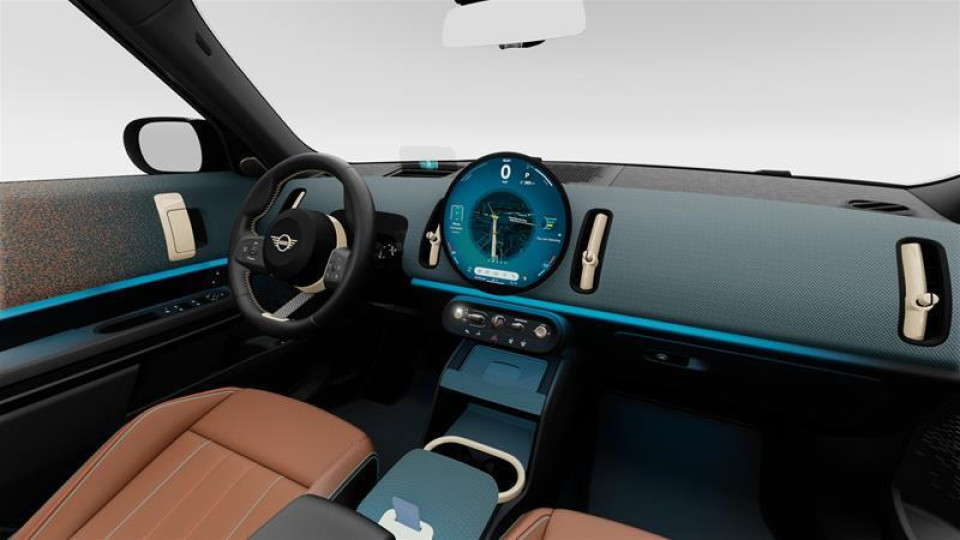 2026 MINI Countryman - Image 14