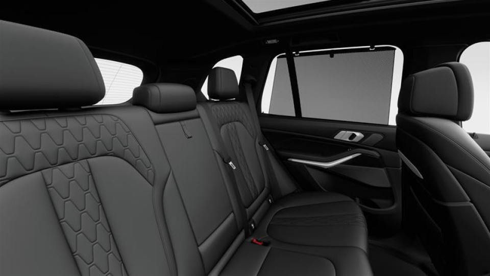 2026 BMW X5 - Image 12