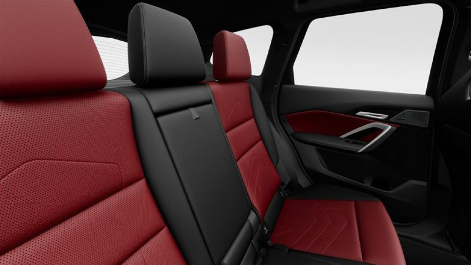 2026 BMW X1 - Image 12